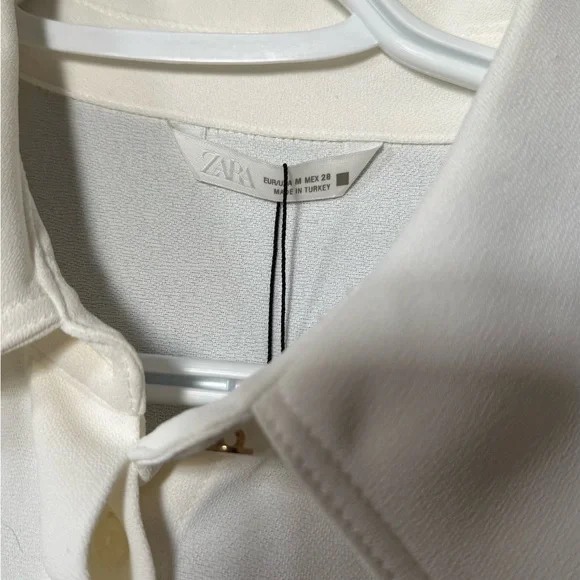 Zara Drawstring Top - Picture 2 of 3